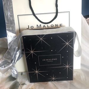 Jo Malone box with bag and bows